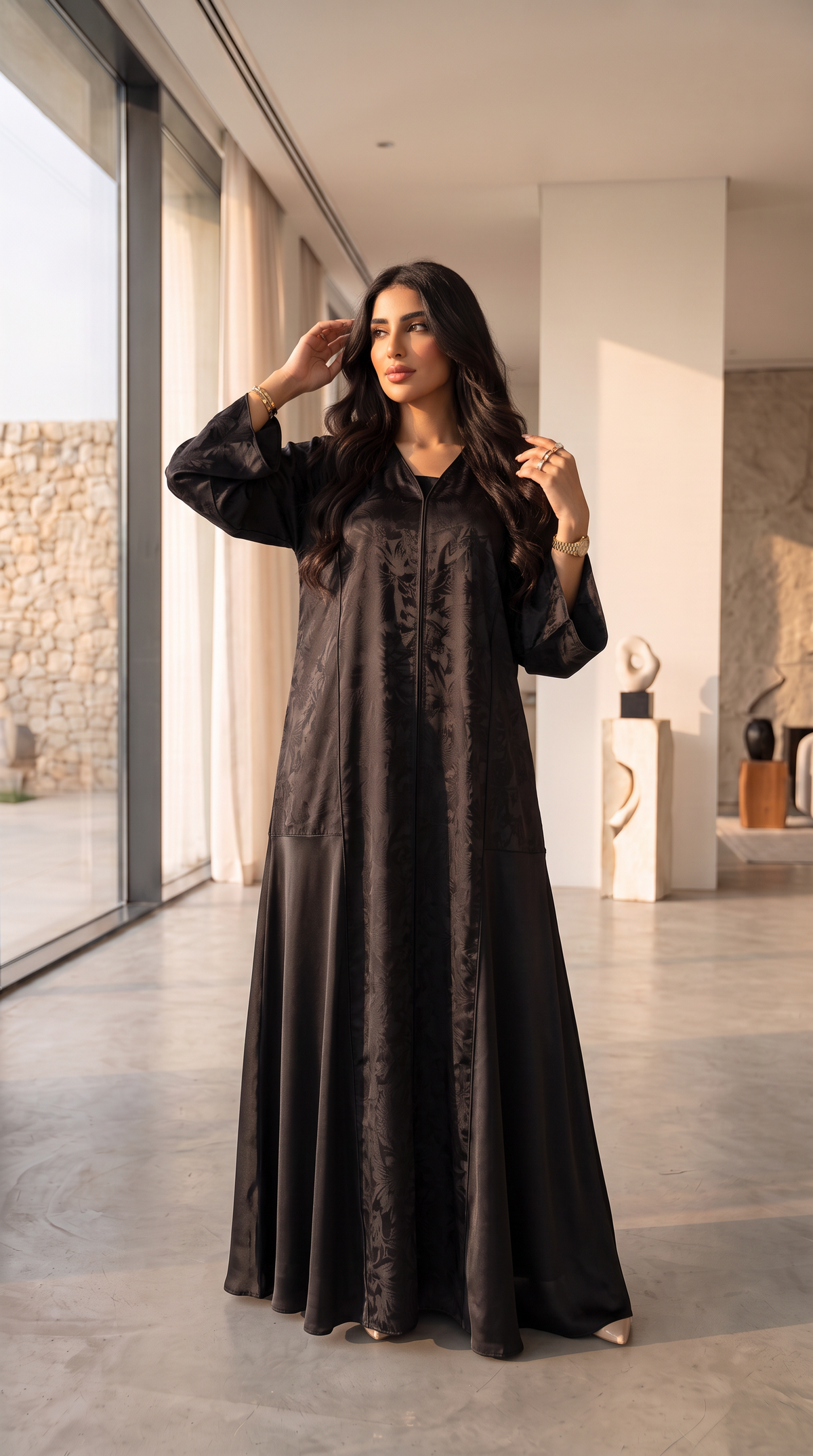 Lustre Damask Abaya — Black