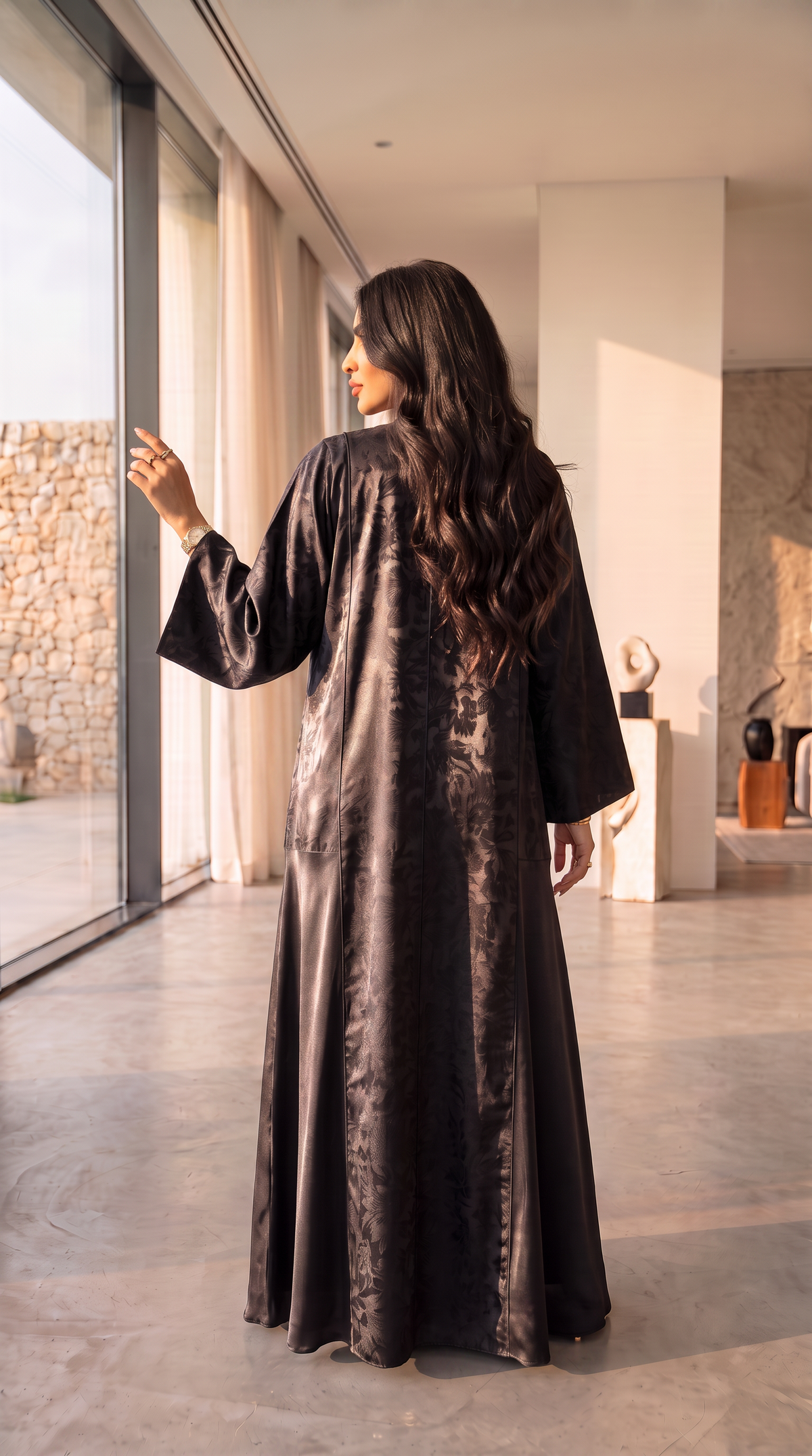 Lustre Damask Abaya — Black