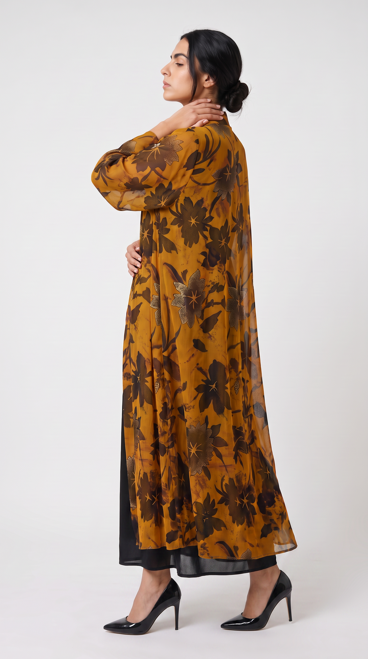 Whisper Petal Abaya — Amber
